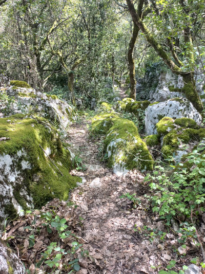 L'ardèche, lieu d'exploration intérieure et extérieure